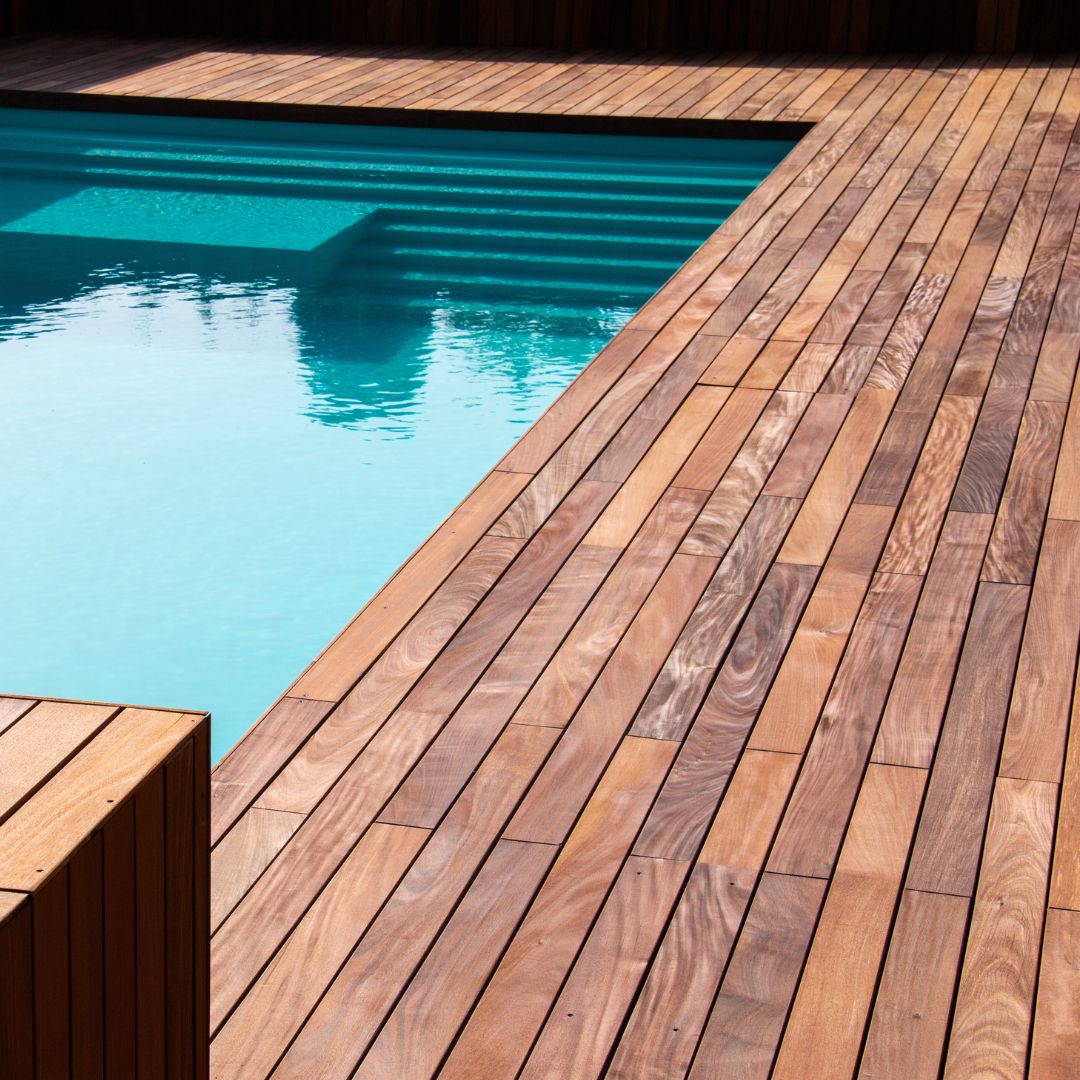 Pool Deck & Surrounding Area Cleaning (3)