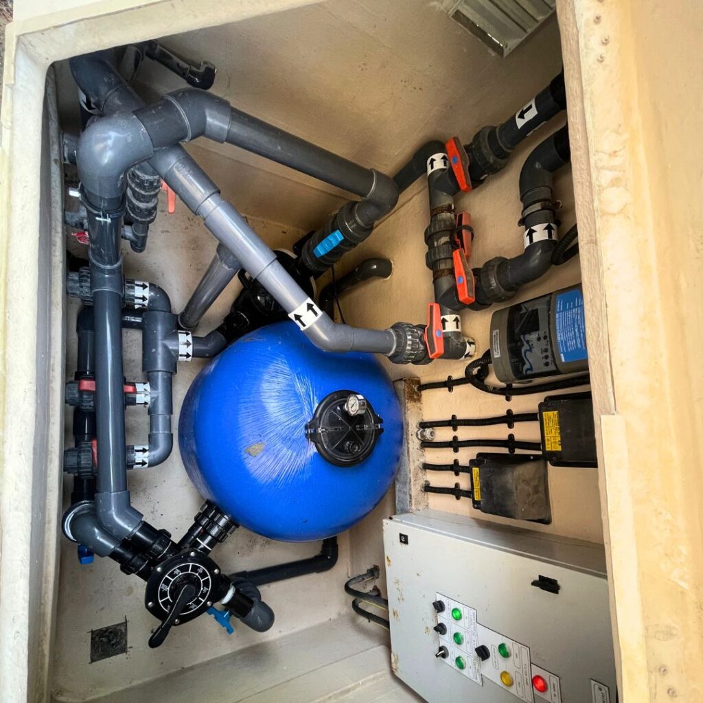 Pool Maintanence & repair projects 5